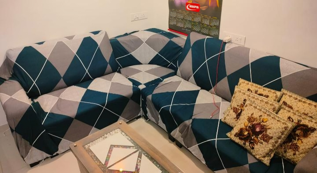 Checkerplaid Blue - Luxury Quality Strechable & Dust-proof Sofa Cover