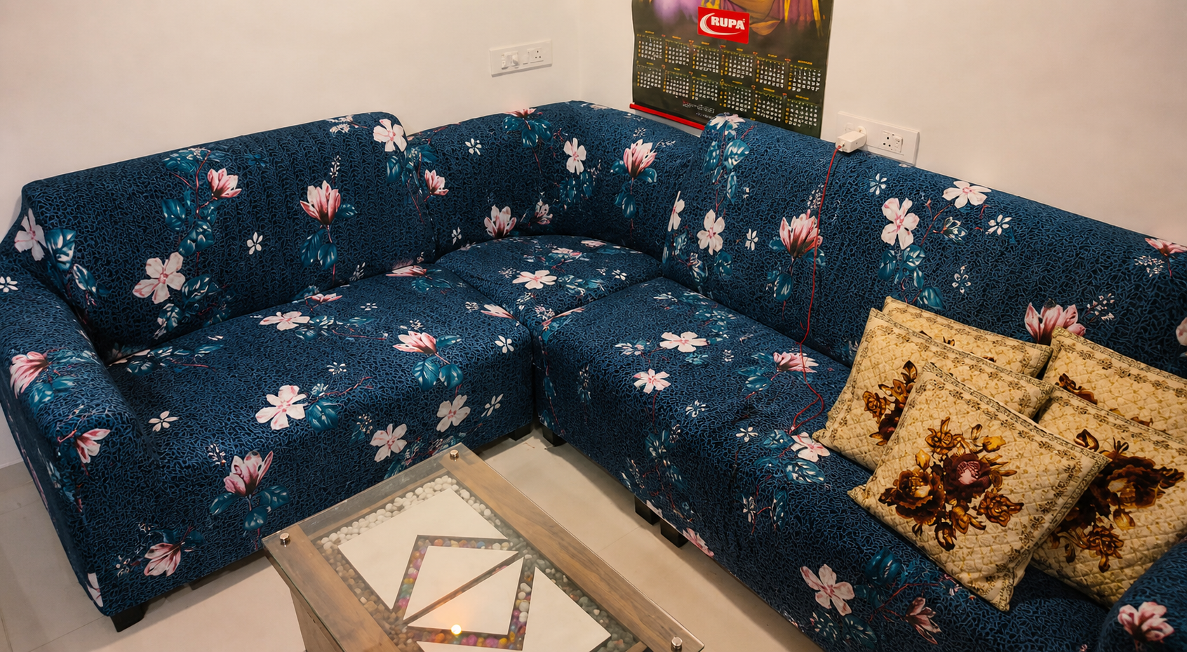 Sofa Cover- Blue Flooral - Luxury Quality Strechable & Dust-proof Sofa Cover